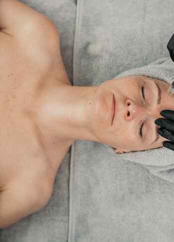 Wellnessbehandlungen im Wellness-Hotel Turracher Höhe Wellnessbehandlungen im Wellness-Hotel Turracher Höhe