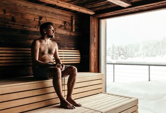 Wellness hotel in Carinthia: Saunas with fantastic view